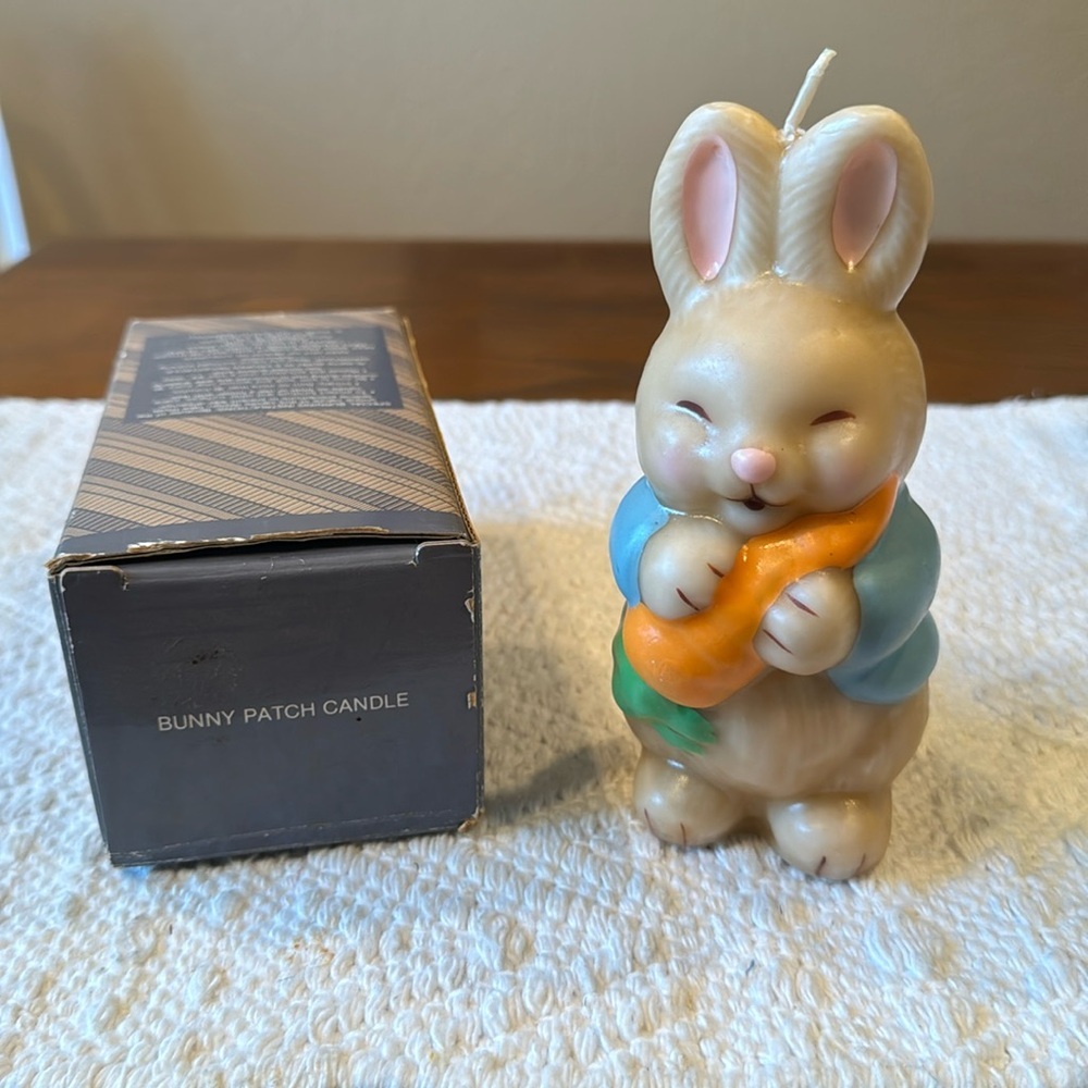 Avon Bunny Patch Candle.  New inbox